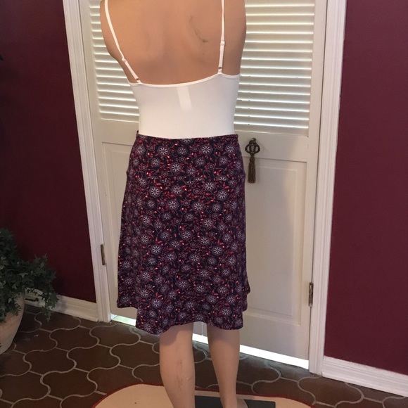 NWOT🌷Faded Glory Skirt - Picture 2 of 3